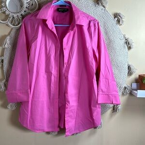 Pink Jones New York easy care button up